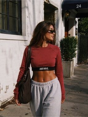 Nike JUST DO IT Ribbed Crop Top Red Long Sleeve Athletic Minimalist Bodycon Gym